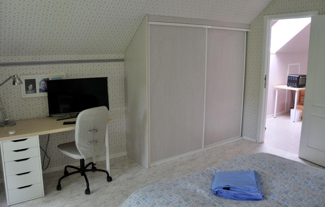 Suite Familiale Avec 2 Chambres Dans Une Villa - Quartier Vert Et Boise - 5 Kms De Namur Kültér fotó