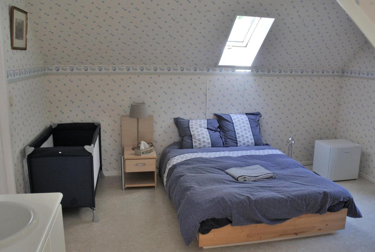 Suite Familiale Avec 2 Chambres Dans Une Villa - Quartier Vert Et Boise - 5 Kms De Namur Kültér fotó